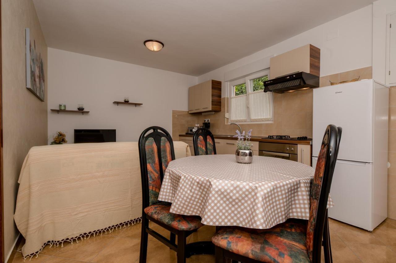 Apartmani Marica Beg Palit Exterior foto