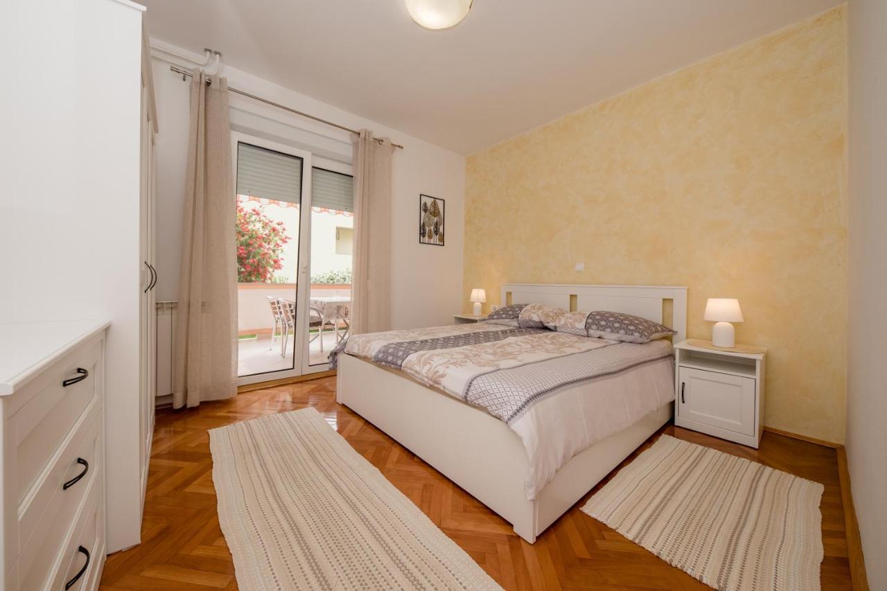 Apartmani Marica Beg Palit Exterior foto
